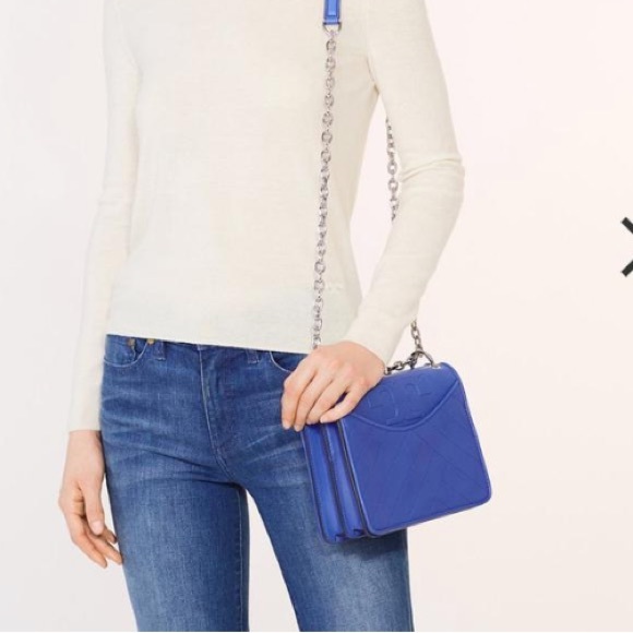 Tory Burch Alexa Convertible Leather Shoulder Bag - Picture 3 of 8